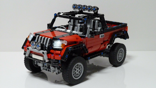 Land-rover Defender Lego Technic  -  8