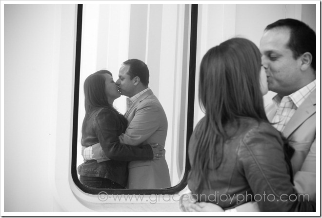 20120114_013_graceandjoyphotography2012_COLLEEN_ANDREW_PREVIEW 20120114_013_graceandjoyphotography2012_COLLEEN_ANDREW_PREVIEW