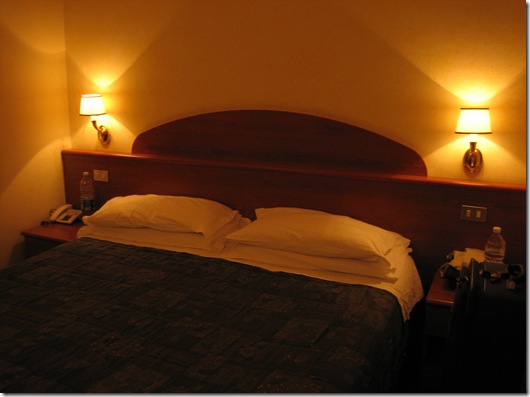 Hotel Laura Room 404 - Bed