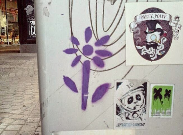 Blume Stencil Gänsemarkt Hamburg