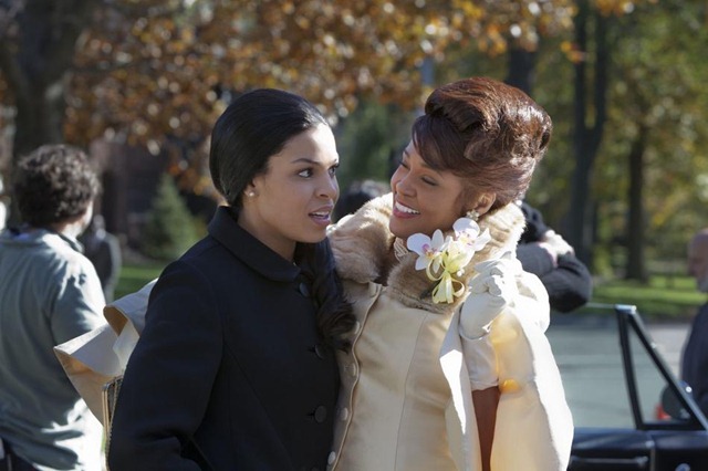 Sparkle (Jordin Sparks) and Emma (Whitney Houston) in TriStar Pictures' SPARKLE.