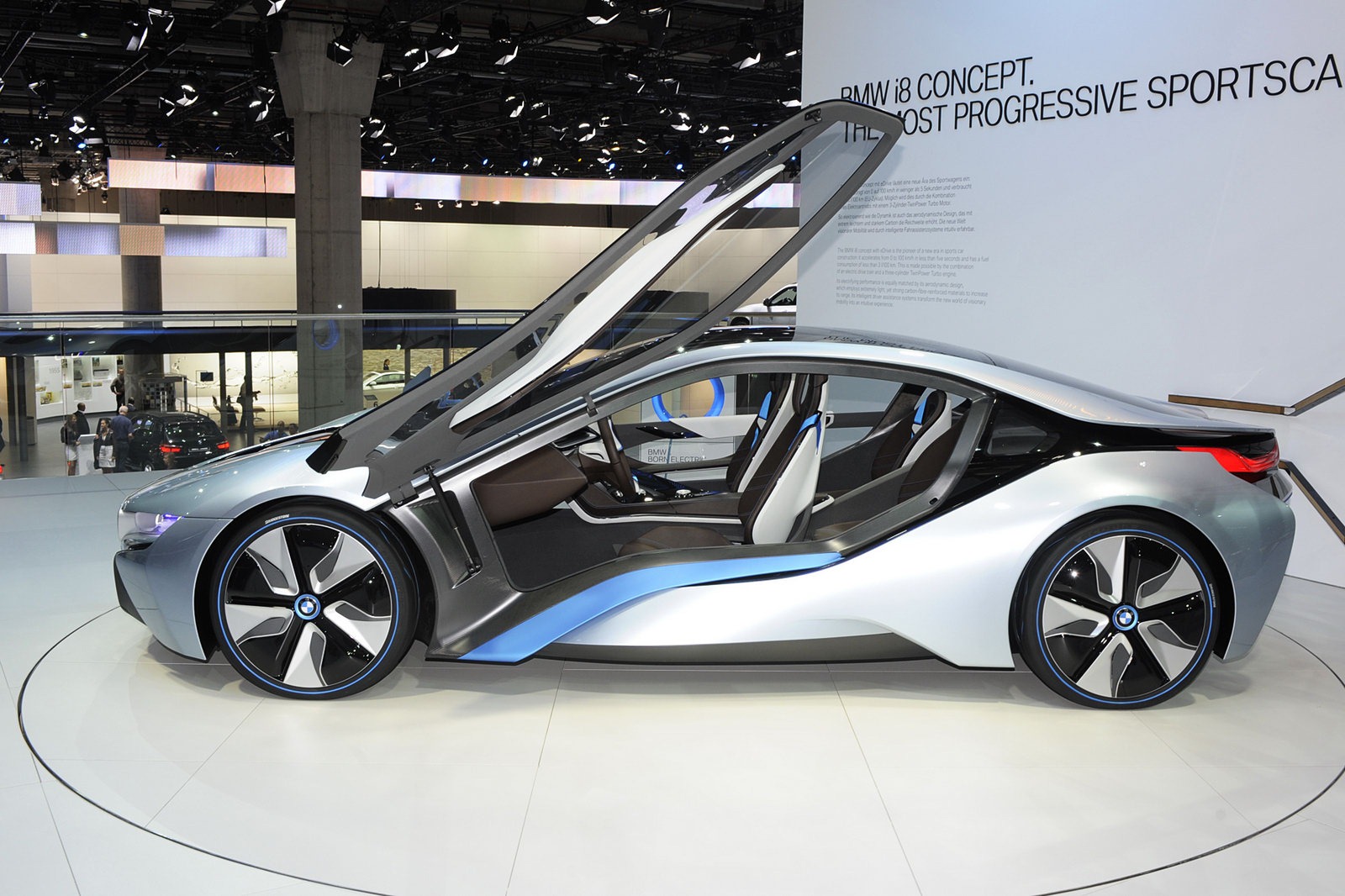 [BMW-i8-1%255B2%255D.jpg]
