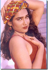 old actress anusha hot photos