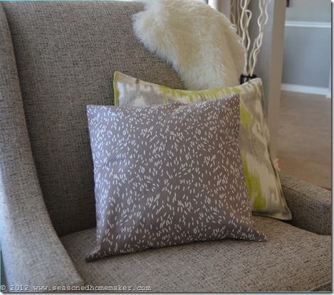 How to Sew a Pillow 36
