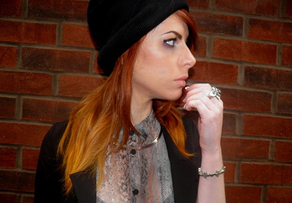 BLACK BEANIE