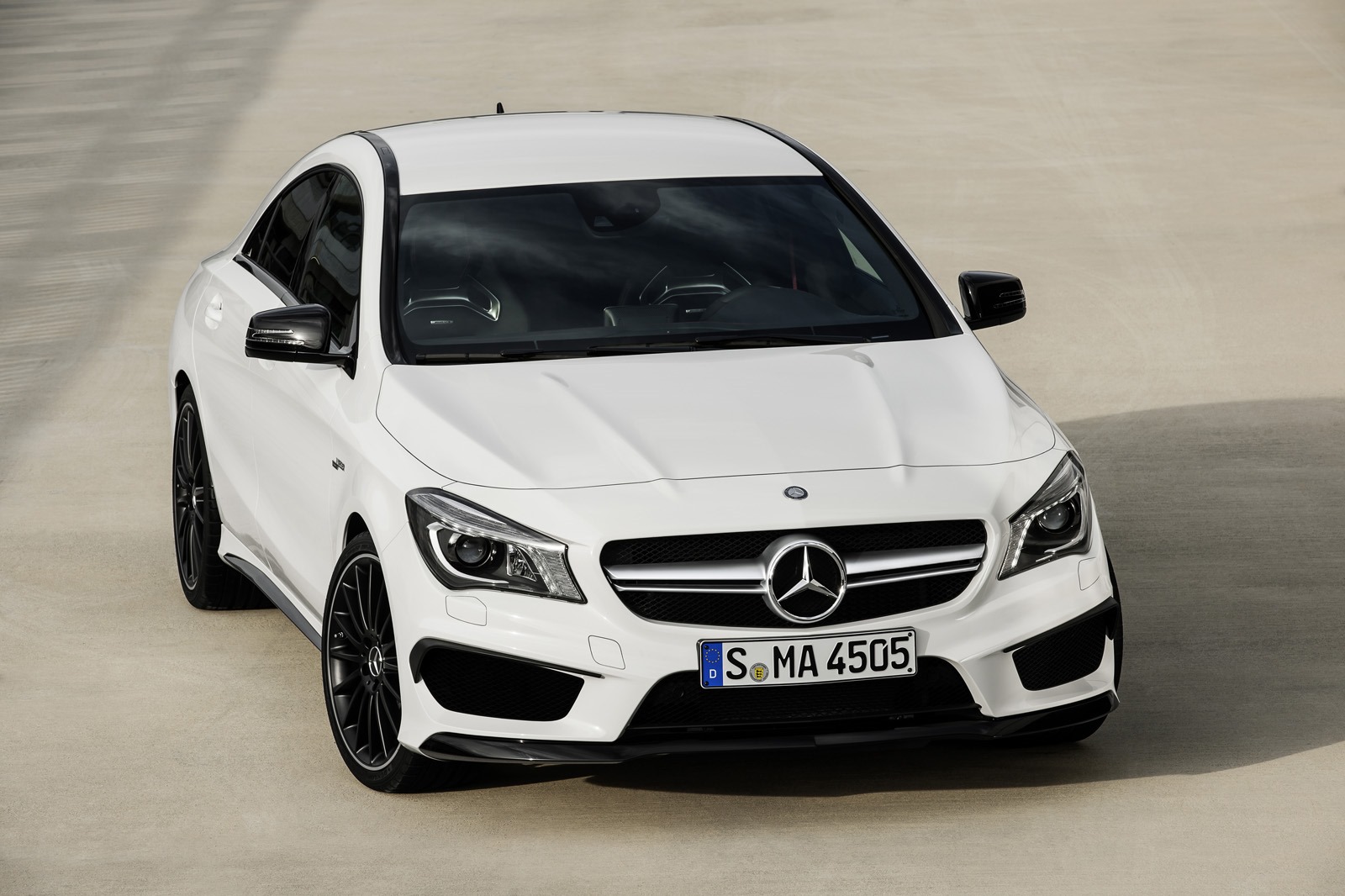 [2014-Mercedes-CLA-45-AMG-10%255B7%255D.jpg]