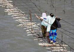 Jembatan Gantung Hussaini - Pakistan