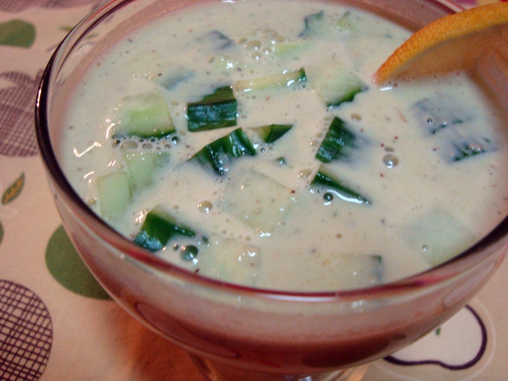 [cuke-chickpea-dressing4.jpg]