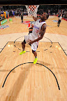 wearing brons nba lebron10 volt eric bledsoe 11 Wearing Brons: Eric Bledsoe Takes Flight in Volt LeBron Xs
