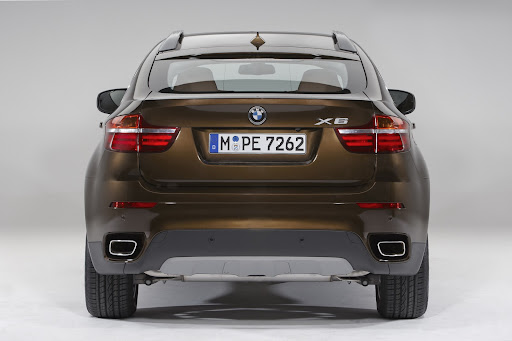2013-BMW-X6-04.jpg