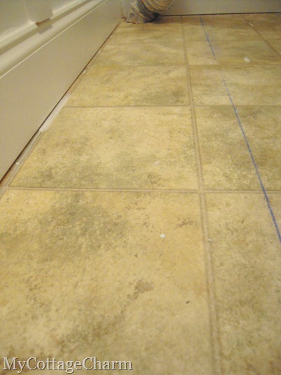 How to use a chalk line, how to lay a floor