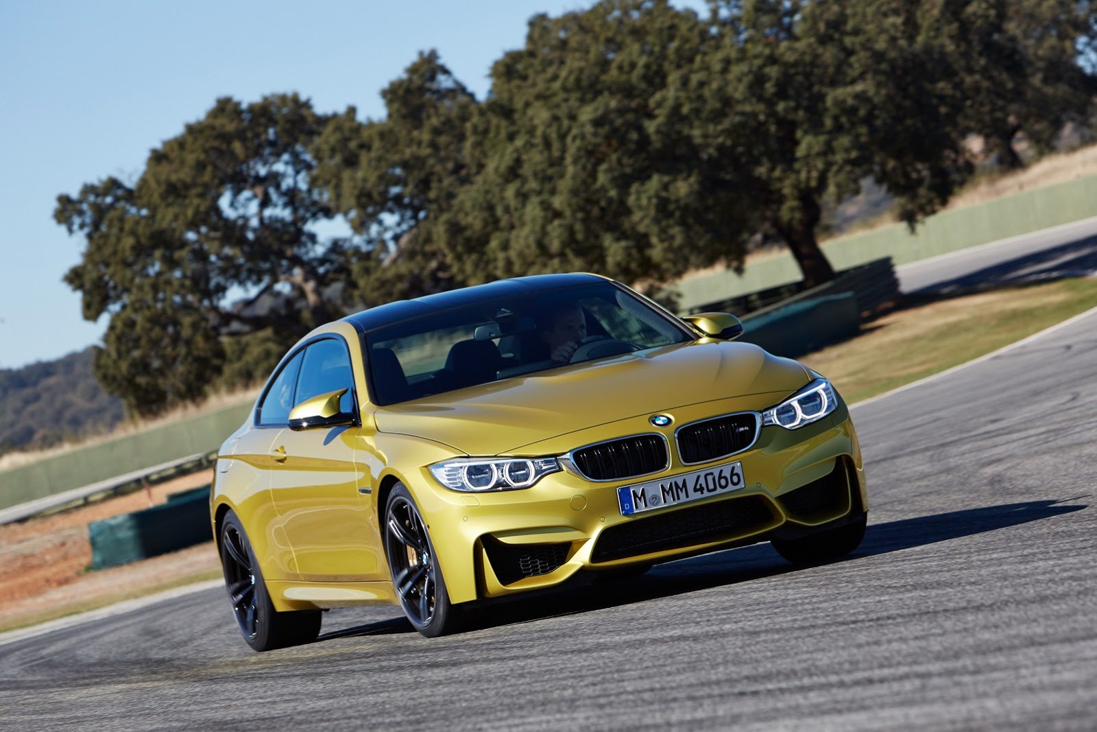 [New-BMW-M4-Coupe-11%255B2%255D.jpg]