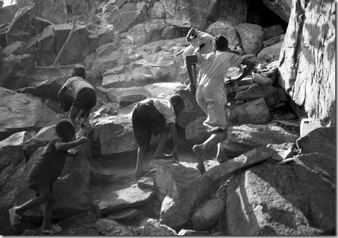 SUDAN CONFLICT CAVES 2 SUDAN CONFLICT CAVES 2