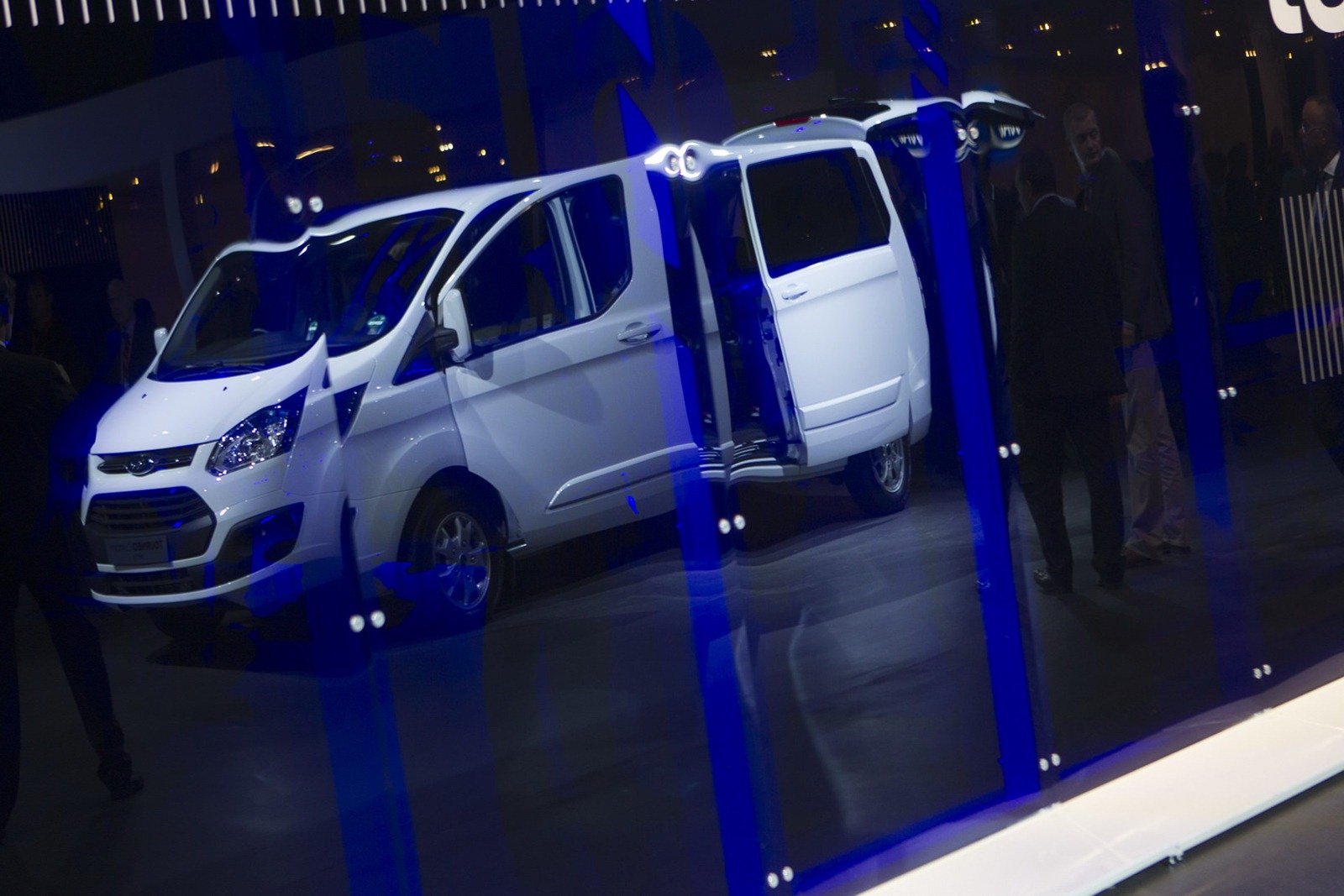 [Ford-Transit-7%255B2%255D.jpg]