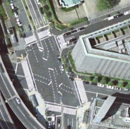 [TokyoIntersection2.jpg]