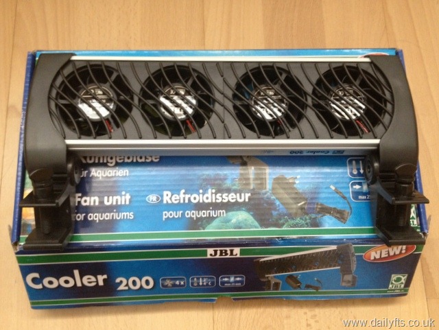 [04-JBL%2520Cooler%2520200%2520Aquarium%2520Fan.57%255B3%255D.jpg]