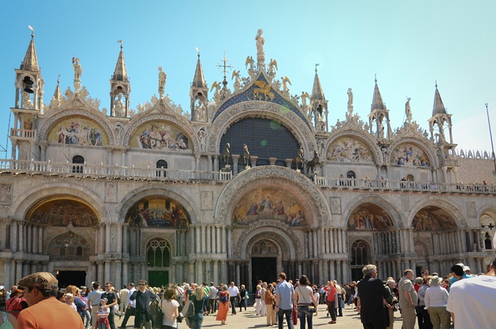 [SquareSt.Marks2.jpg]