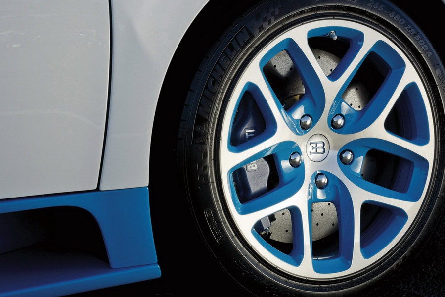 [Bugatti-Special-Paris-2012-11%255B2%255D.jpg]