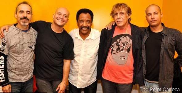 [Renato%2520e%2520Seus%2520Blue%2520Caps%255B8%255D.jpg]