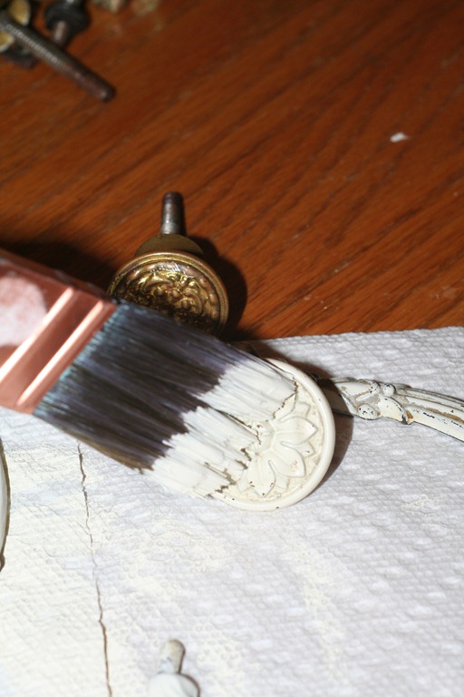 [Painting%2520with%2520Annie%2520Sloan%2520Chalk%2520Paint%2520%252812%2529%255B4%255D.jpg]
