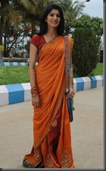 Actress Joshna in Kai Tamil Movie Pictures