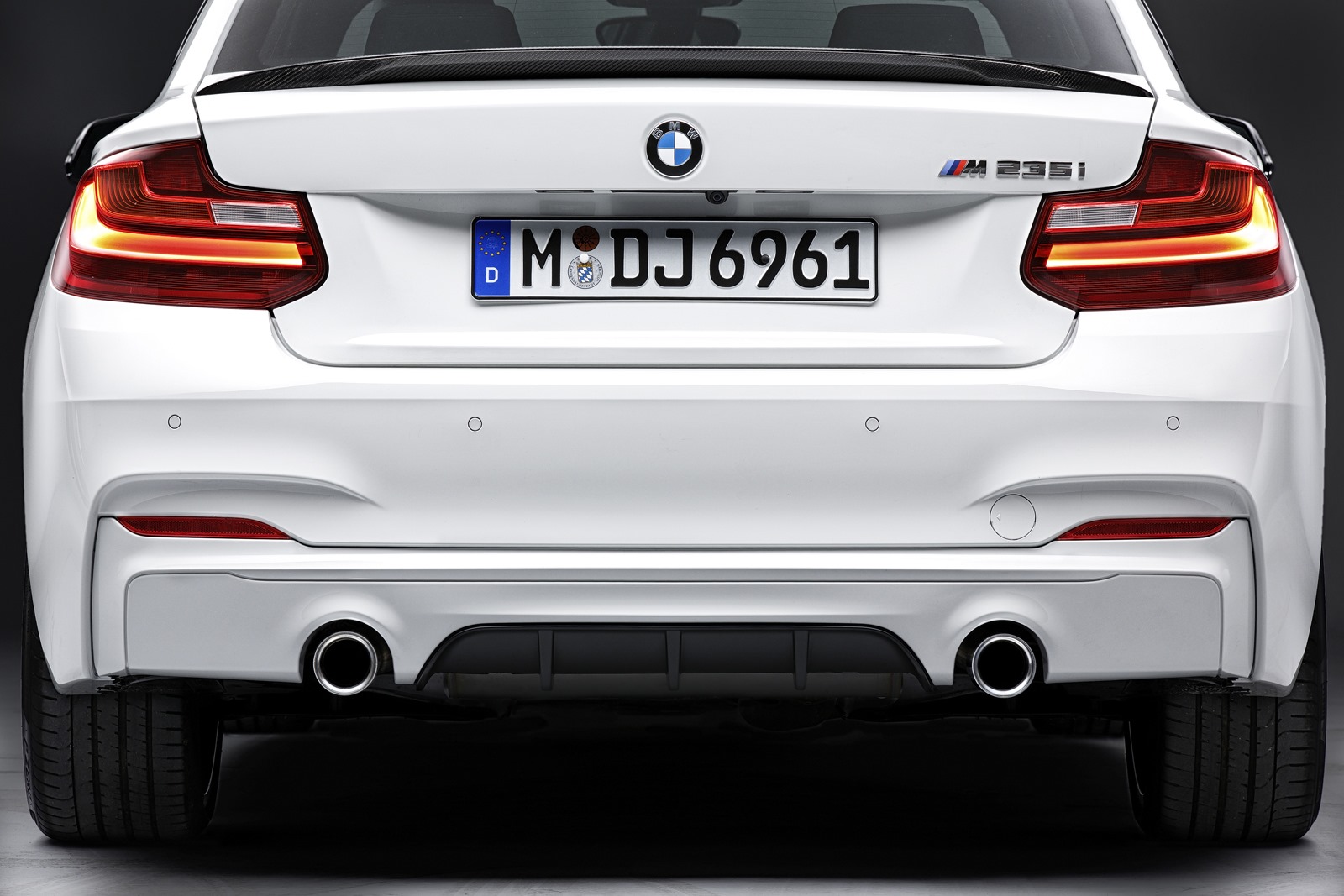 [BMW-2-Series-Coupe-M-Performance-Parts-15%255B3%255D.jpg]