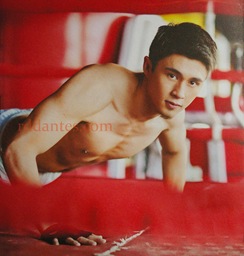 Arron Villaflor Arron Villaflor