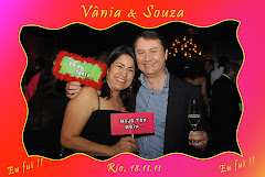 Fotos do evento Vânia e Souza - 18.11.11. Foto numero 36 da Social Click Fotografia Digital, do Rio de Janeiro, RJ, que faz fotos divertidas, fotos malucas, fotos com fantasias, fotos na hora, fotografia maluca, fotografia divertida com molduras personalizadas. fotos divertidas malucas foto maluca animadas animado rj rio de janeiro divertida fantasia animada fotografia noiva fotógrafa retrato social fotografias para casamento noivos