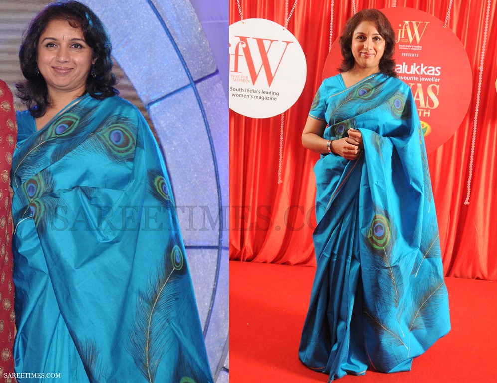 [Revathi_Blue_Saree%255B4%255D.jpg]