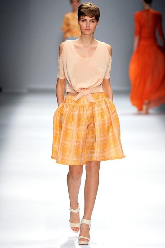 cacharel-spring-2013-12 cacharel-spring-2013-12