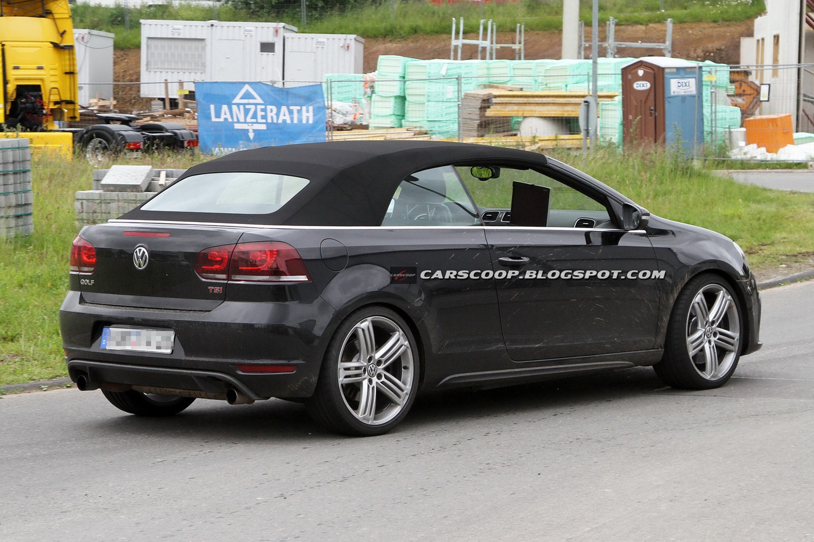 [2013-Volkswageb-Golf-R-Cabriolet-3%255B3%255D.jpg]