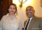 Reader Chetna Gola's husband, Yatin met Manisha Koirala at the Indian Embassy in Washington DC during the South Asian Film Festival last month.</p>
<p>According to Yatin, Manisha was very friendly and chatted about her movies and the Hindi film industry.
