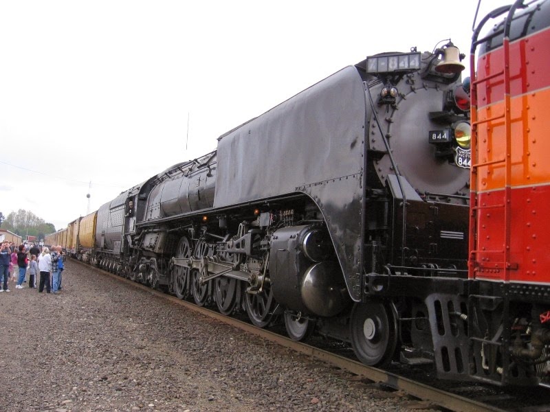 [IMG_6378-Union-Pacific-844-at-Centra.jpg]