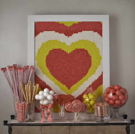It took more than 5,000 pieces of gum to finish the mosaic. It took more than 5,000 pieces of gum to finish the mosaic.