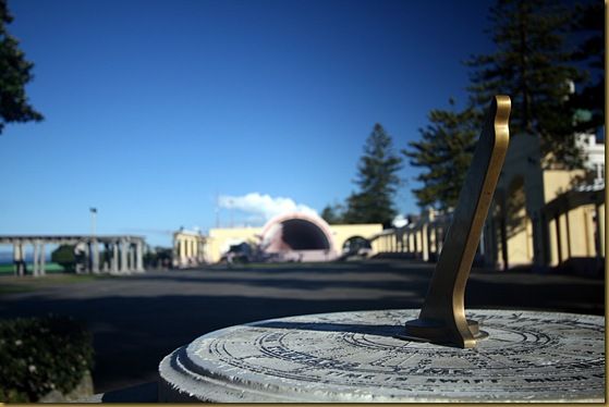 Sundial and sea shell in Napier
