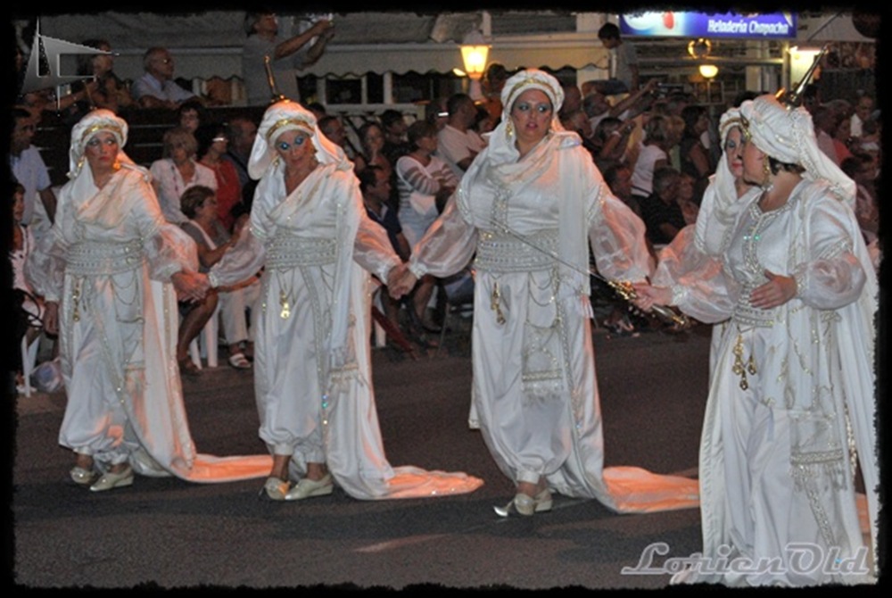 [Pe%25C3%25B1iscola_Moros%2526Cristianos%2520%252870%2529%255B3%255D.jpg]