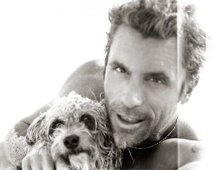 Photographer Richard Phibbs with assistant photographer and best buddy, Huck.