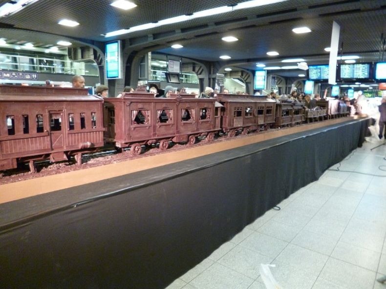 chocolate-train-9