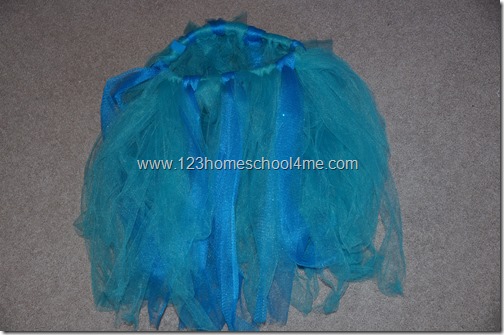 Disney Frozen Inspired No Sew Elsa Costume for Kids Disney Frozen Inspired No Sew Elsa Costume for Kids