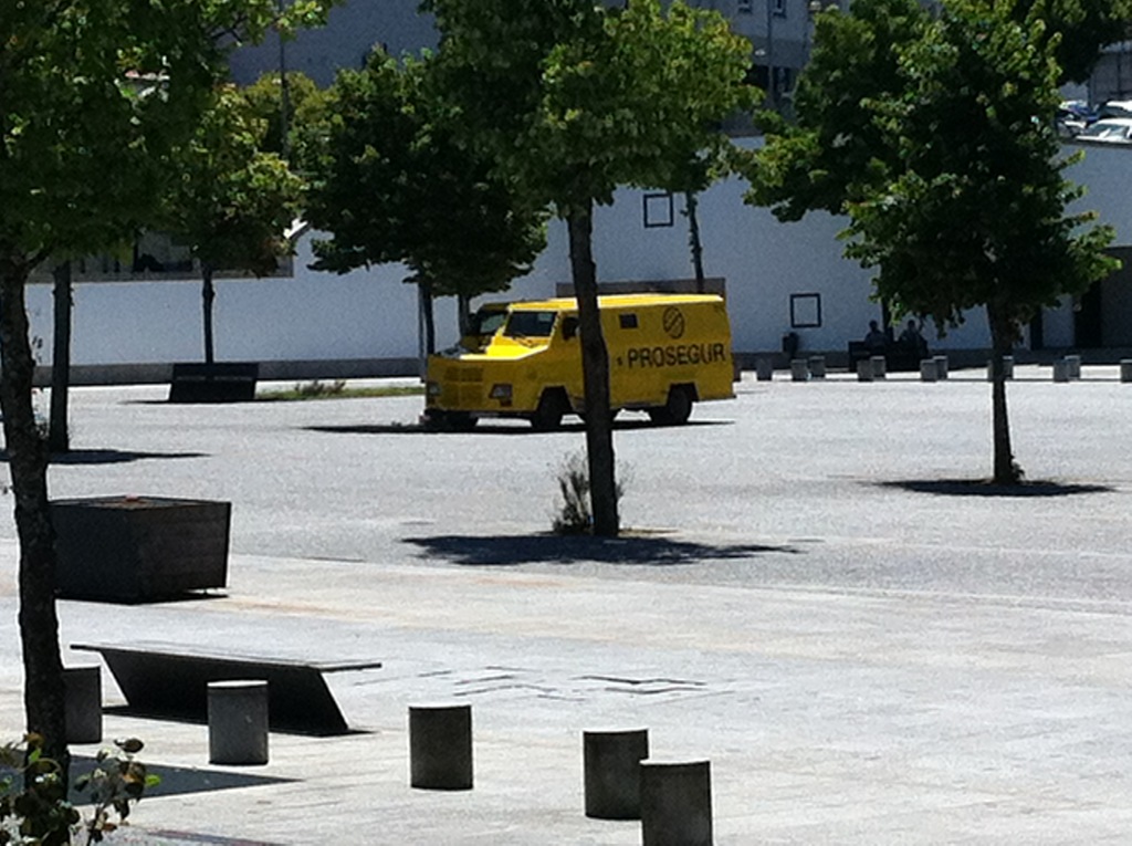 [2013-07-03%252013.37.17%255B7%255D.jpg]