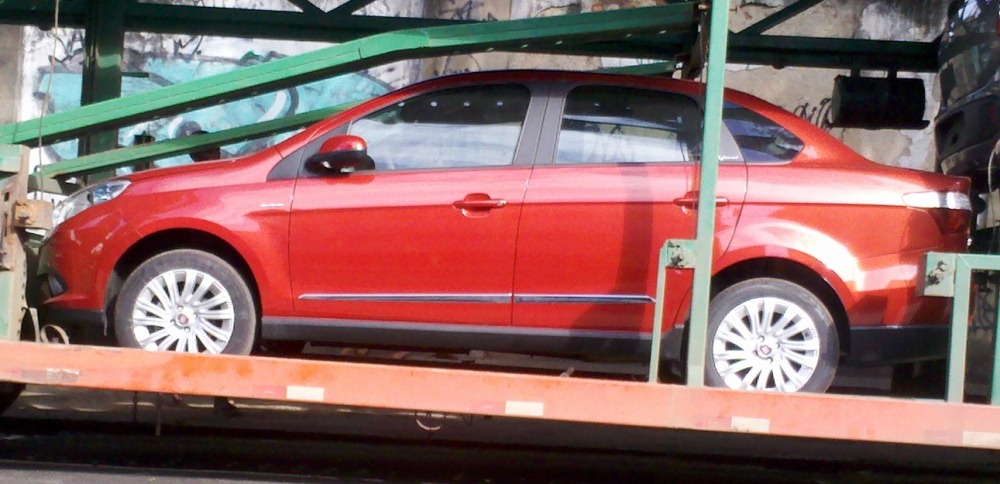 [Fiat%2520Grand%2520Siena%25202013%2520%25281%2529%255B2%255D.jpg]