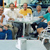 (UFPA) Uma das reuniões do "Quartier Latin Tupiniquim" (Café Delicidade), em junho de 2004. Da esquerda para a direita: João Mendes, Max Martins, Milton Meira, Édison Ferreira, Perilo Rosa Neto, Bassalo e Pedro Leon.