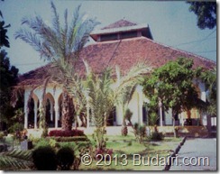 Musholla Pondok lil banat