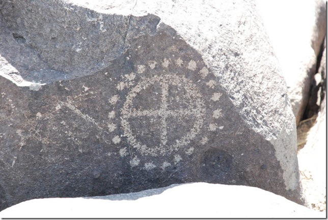04-12-13 A Three Rivers Petroglyph Site 014