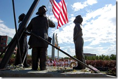 memorialstatues8