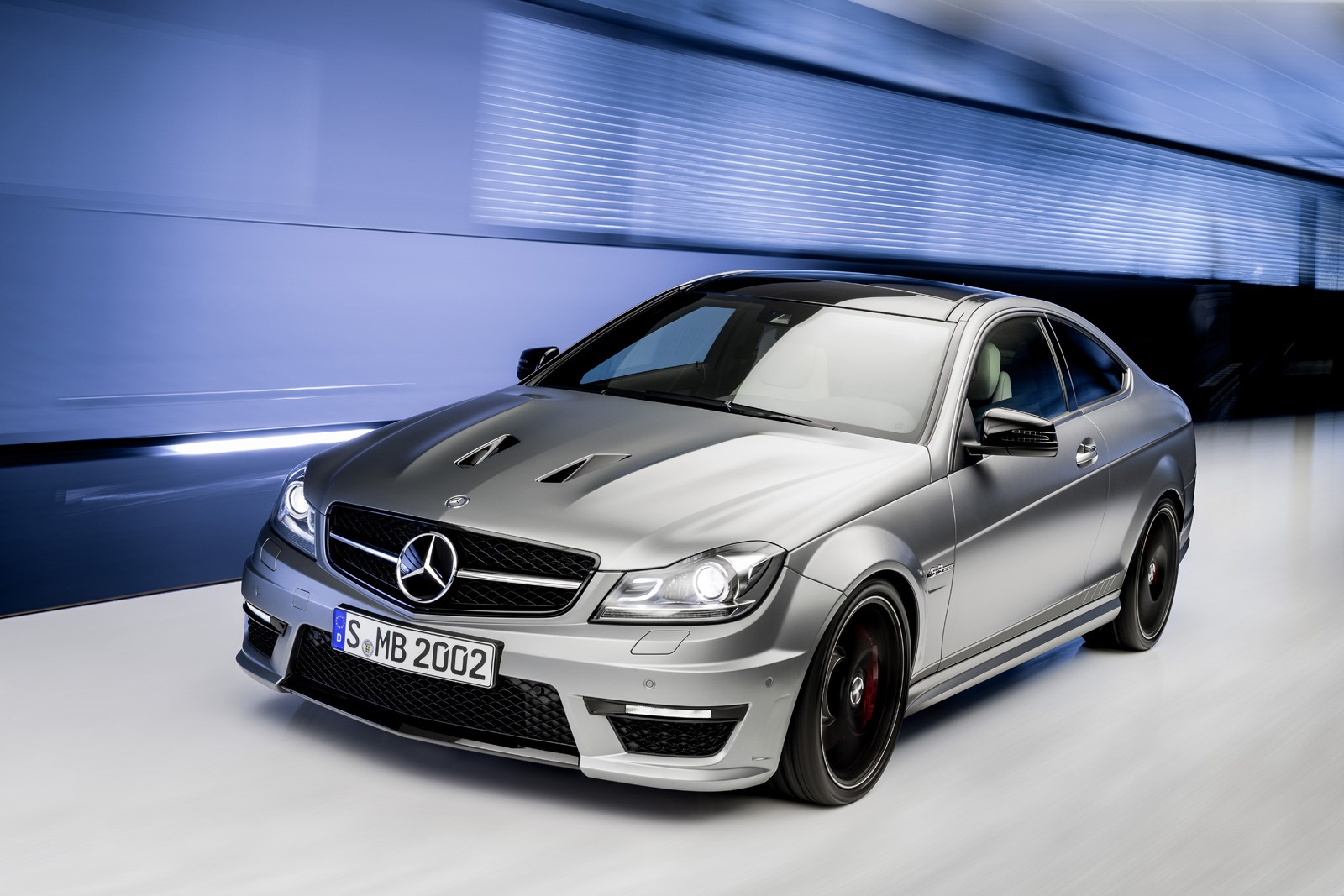 [Mercedes-C63-AMG-Edition-507-2%255B3%255D.jpg]