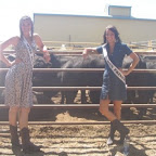 Hannah & Nicole 5531_1125318466449_1631760027_298013_5654165_n.jpg
