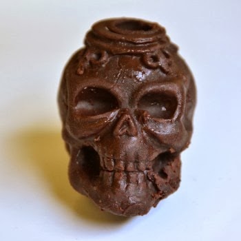 [silicone-skull-mold-chocolate-1-350x350%255B6%255D.jpg]