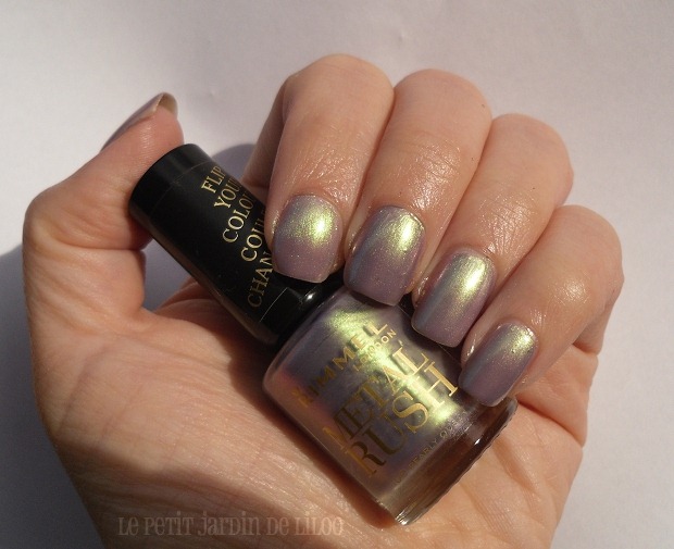 001-rimmel-nail-polish-metal-rush-pearly-queen-duochrome-swatch-review