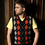 Male, S-L, diamond, red-grey-black, VN.jpg